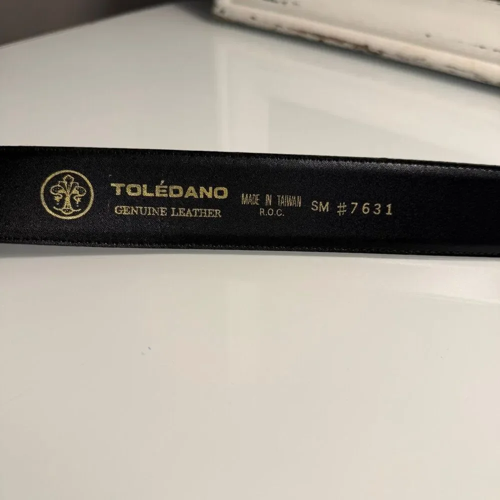 Vintage Toledano Black Genuine Leather Belt Gold Sculptural Buckle Sz Small #763